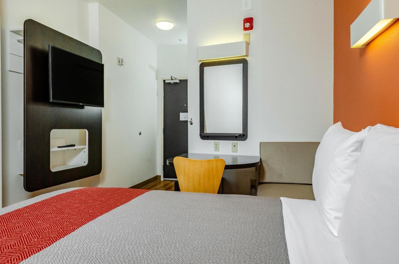 Hotel 6-livingston, Ca - Merced County 2*